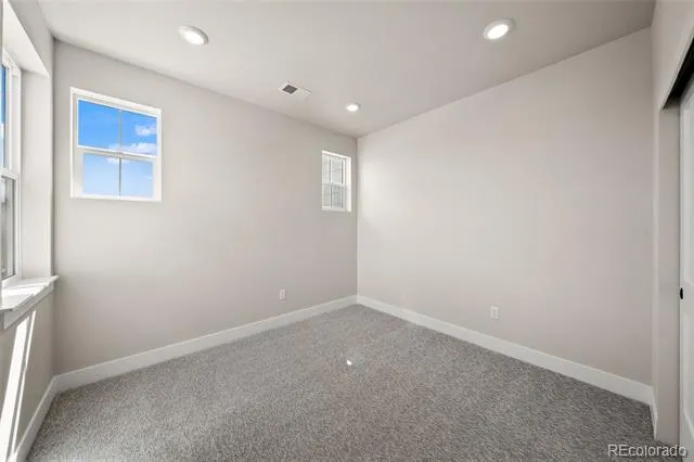 8741 Whiteclover Street Littleton, CO 80125