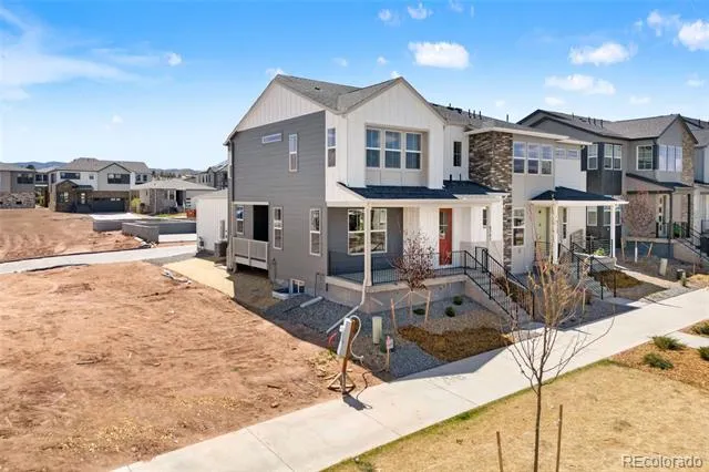 8741 Whiteclover Street Littleton, CO 80125
