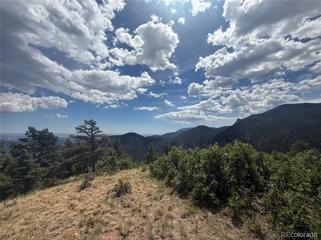 276 Crystal Park Road Manitou Springs, CO 80829