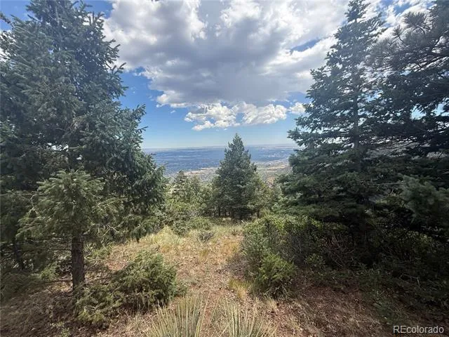 276 Crystal Park Road Manitou Springs, CO 80829