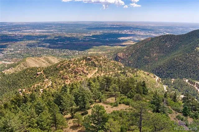 276 Crystal Park Road Manitou Springs, CO 80829