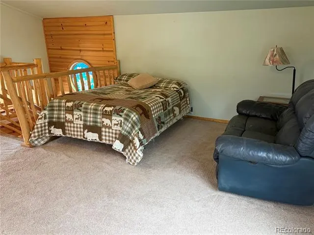 1049 Spencer Mountain Road Bellvue, CO 80512