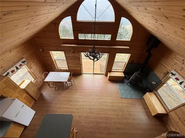 1049 Spencer Mountain Road Bellvue, CO 80512
