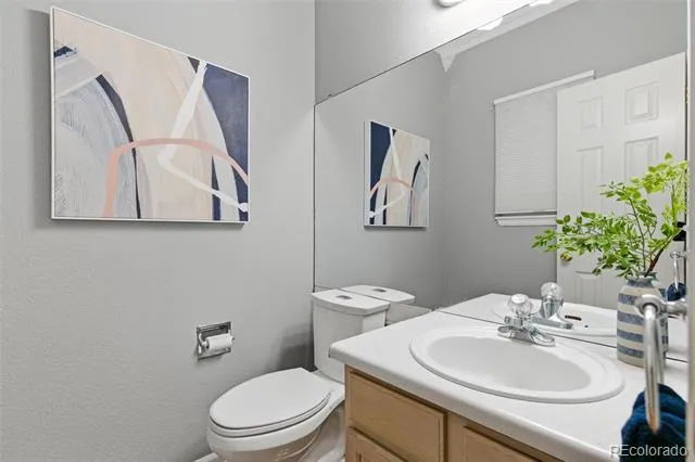 4003 S Carson Street #B Aurora, CO 80014