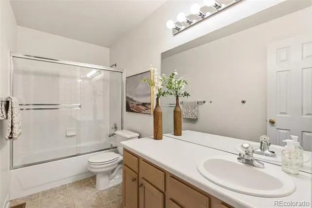 4003 S Carson Street #B Aurora, CO 80014