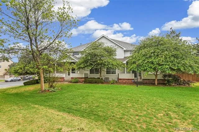 4003 S Carson Street #B Aurora, CO 80014