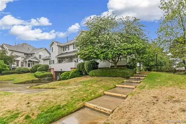 4003 S Carson Street #B Aurora, CO 80014