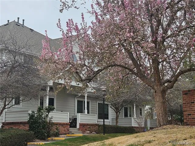 4003 S Carson Street #B Aurora, CO 80014