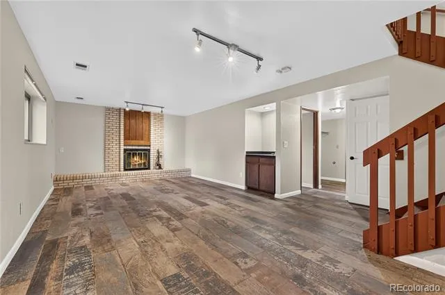2436 S Lansing Way Aurora, CO 80014