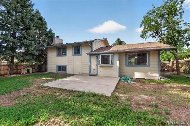 2436 S Lansing Way Aurora, CO 80014