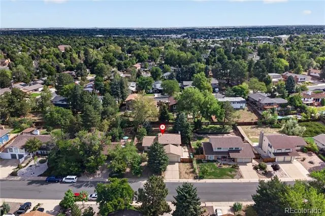2436 S Lansing Way Aurora, CO 80014
