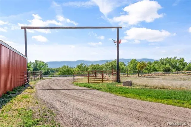 13575 Old Pueblo Road Fountain, CO 80817