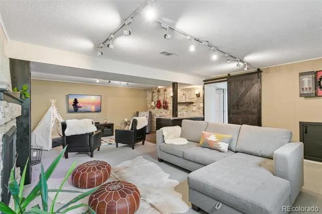 12830 W 15th Drive Golden, CO 80401