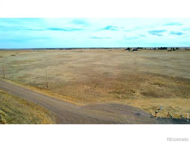 10 Timberlake Court Byers, CO 80103