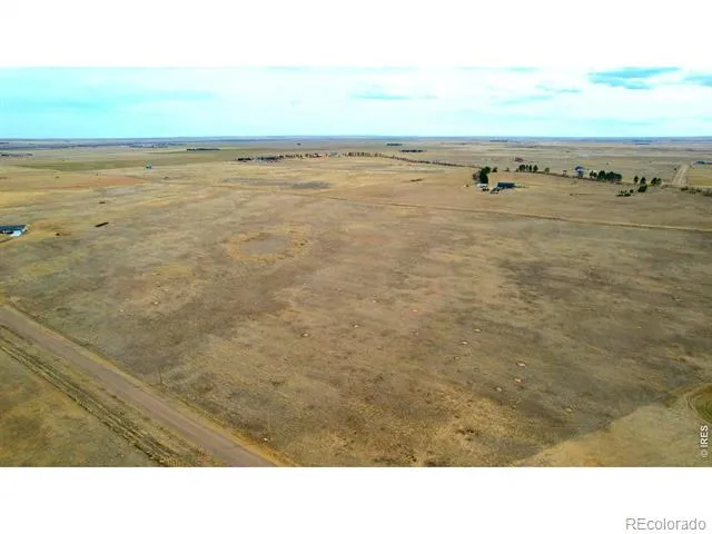 10 Timberlake Court Byers, CO 80103