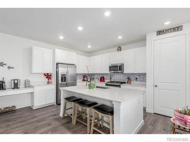 17471 Gandy Dancer Lane Parker, CO 80134