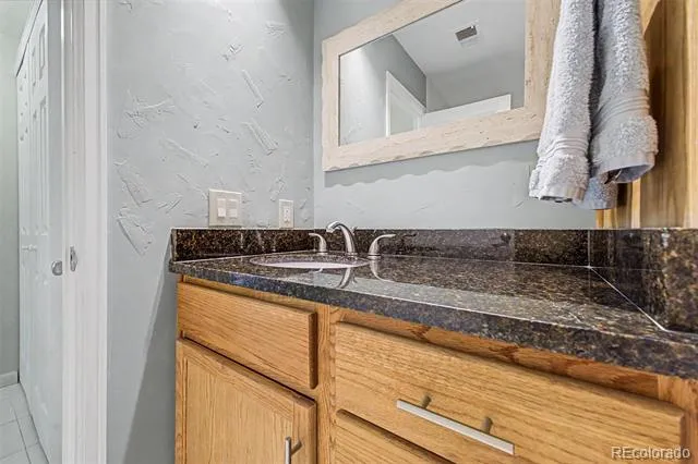 1955 S Xanadu Way Aurora, CO 80014