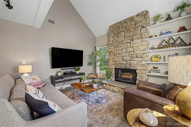 1955 S Xanadu Way Aurora, CO 80014