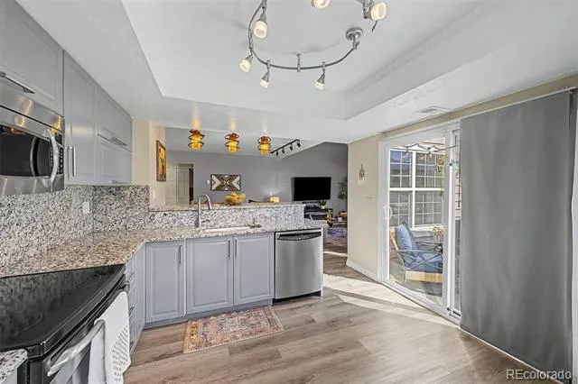 1955 S Xanadu Way Aurora, CO 80014