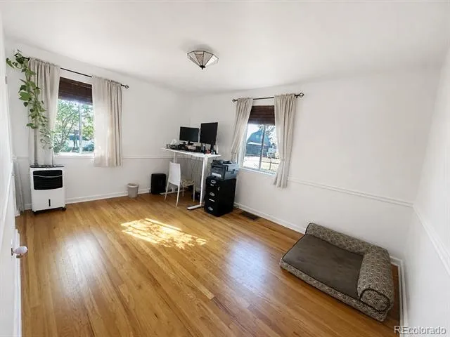 7363 W 19th Avenue Denver, CO 80214