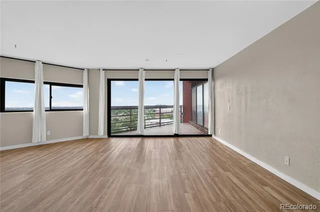 100 Park Avenue #1704 Denver, CO 80205