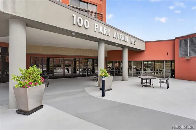 100 Park Avenue #1704 Denver, CO 80205