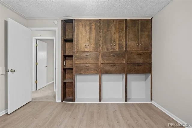 3946 S Flanders Way Aurora, CO 80013