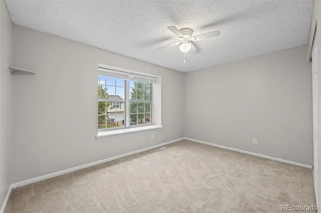 3946 S Flanders Way Aurora, CO 80013