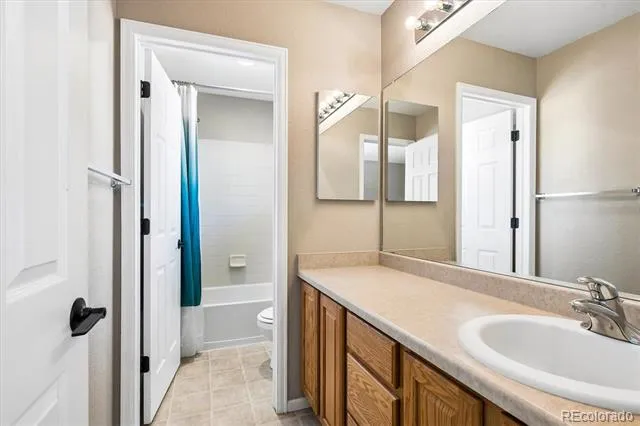 4454 S Himalaya Circle Aurora, CO 80015