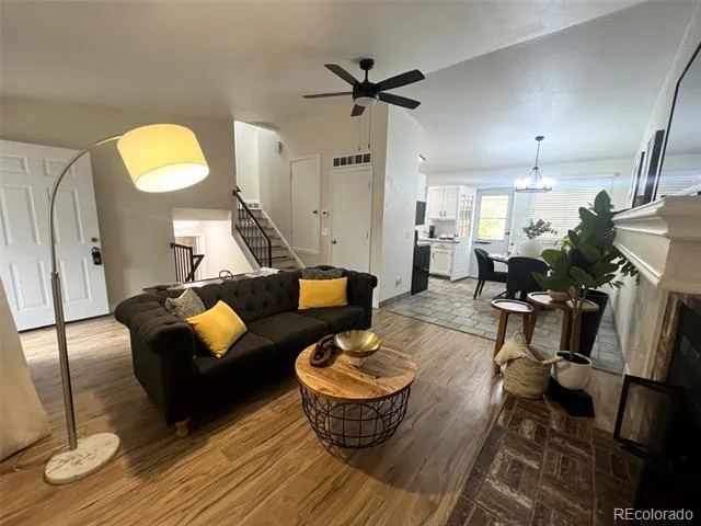 4955 S Quintero Circle Aurora, CO 80015