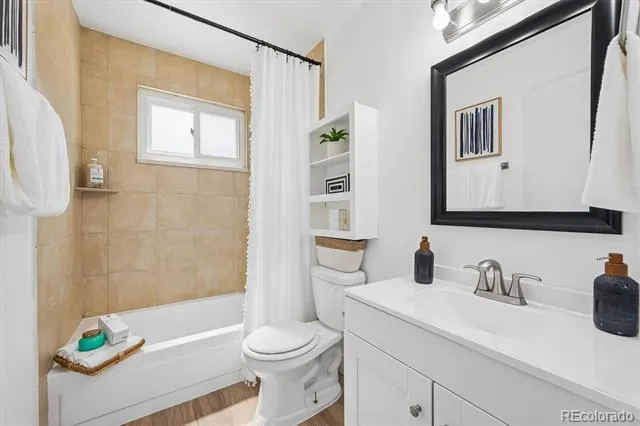 4955 S Quintero Circle Aurora, CO 80015
