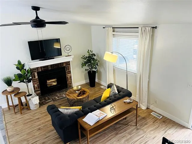 4955 S Quintero Circle Aurora, CO 80015