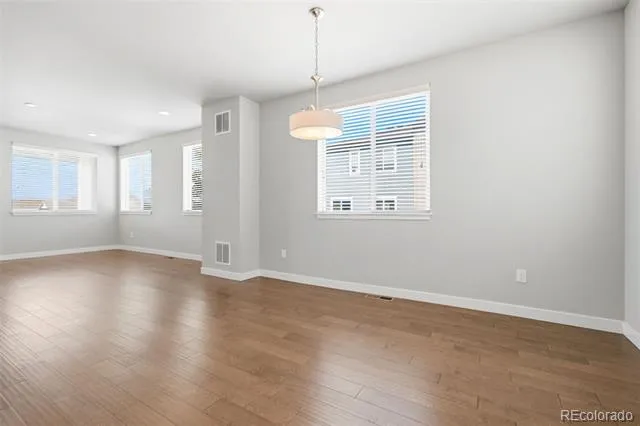 638 E Hinsdale Avenue Littleton, CO 80122