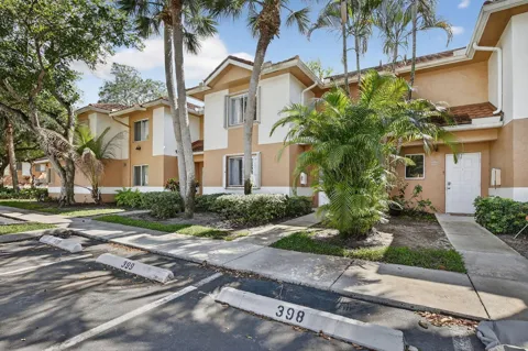 807 NW 91st Terrace NW #807