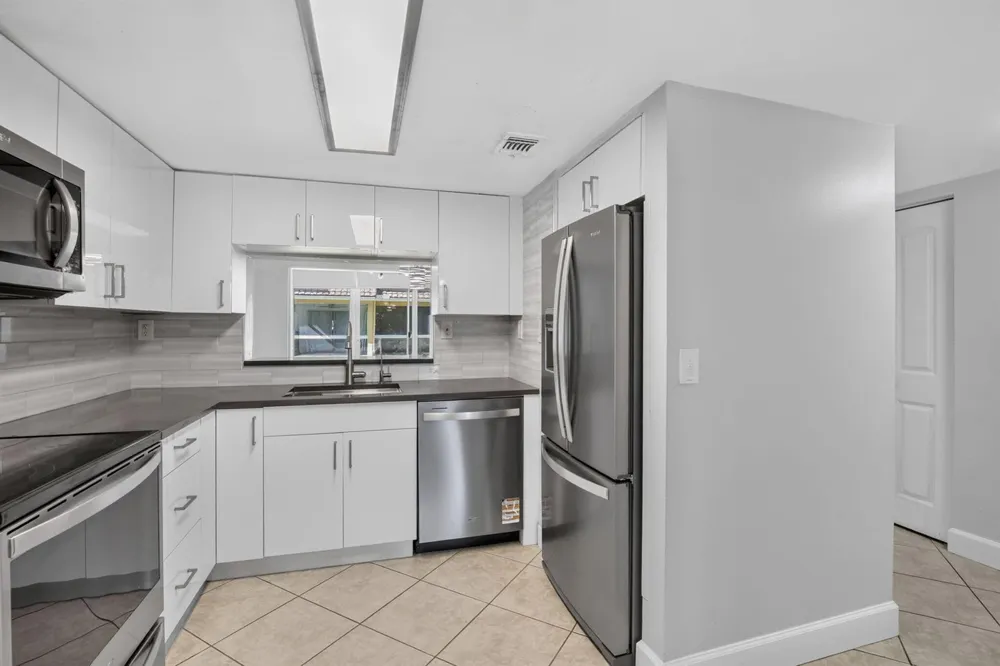 807 NW 91st Terrace NW #807 Plantation, FL 33324