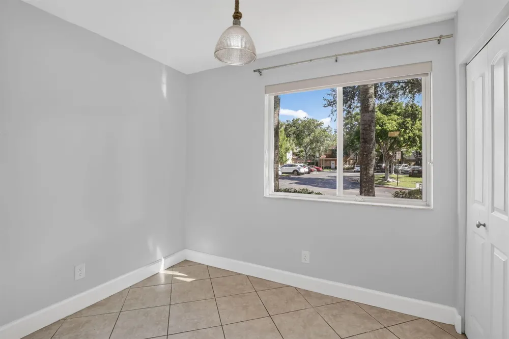 807 NW 91st Terrace NW #807 Plantation, FL 33324