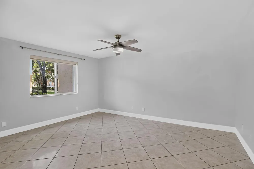 807 NW 91st Terrace NW #807 Plantation, FL 33324