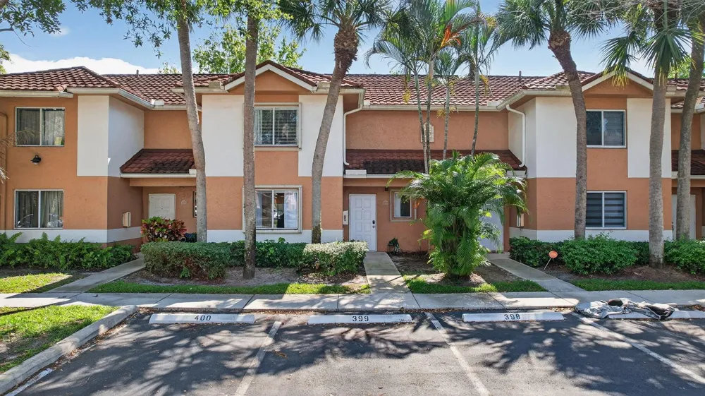 807 NW 91st Terrace NW #807 Plantation, FL 33324