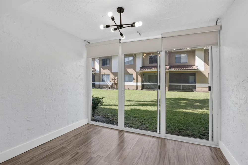 807 NW 91st Terrace NW #807 Plantation, FL 33324