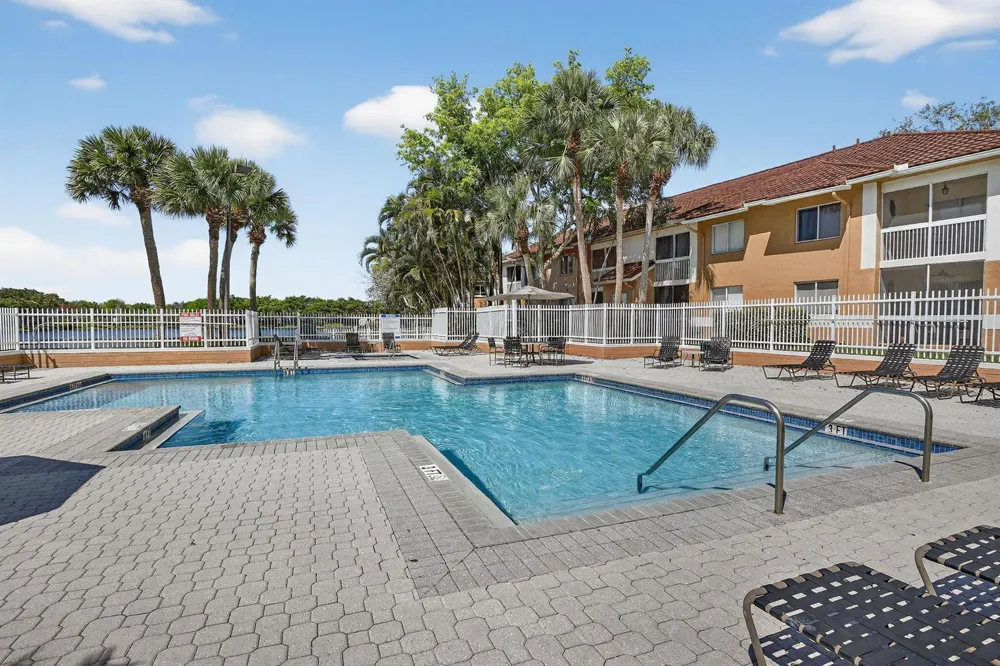 807 NW 91st Terrace NW #807 Plantation, FL 33324