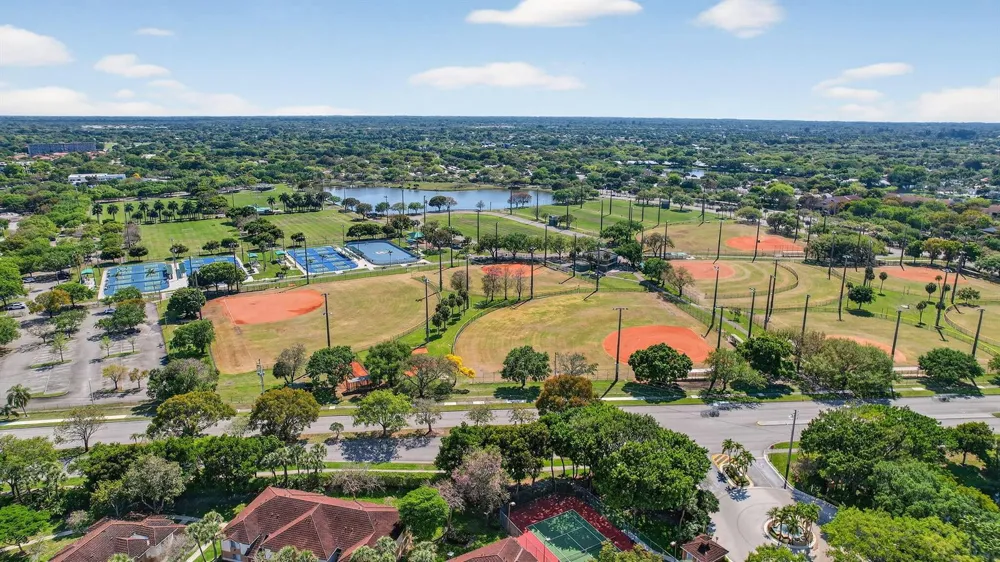 807 NW 91st Terrace NW #807 Plantation, FL 33324