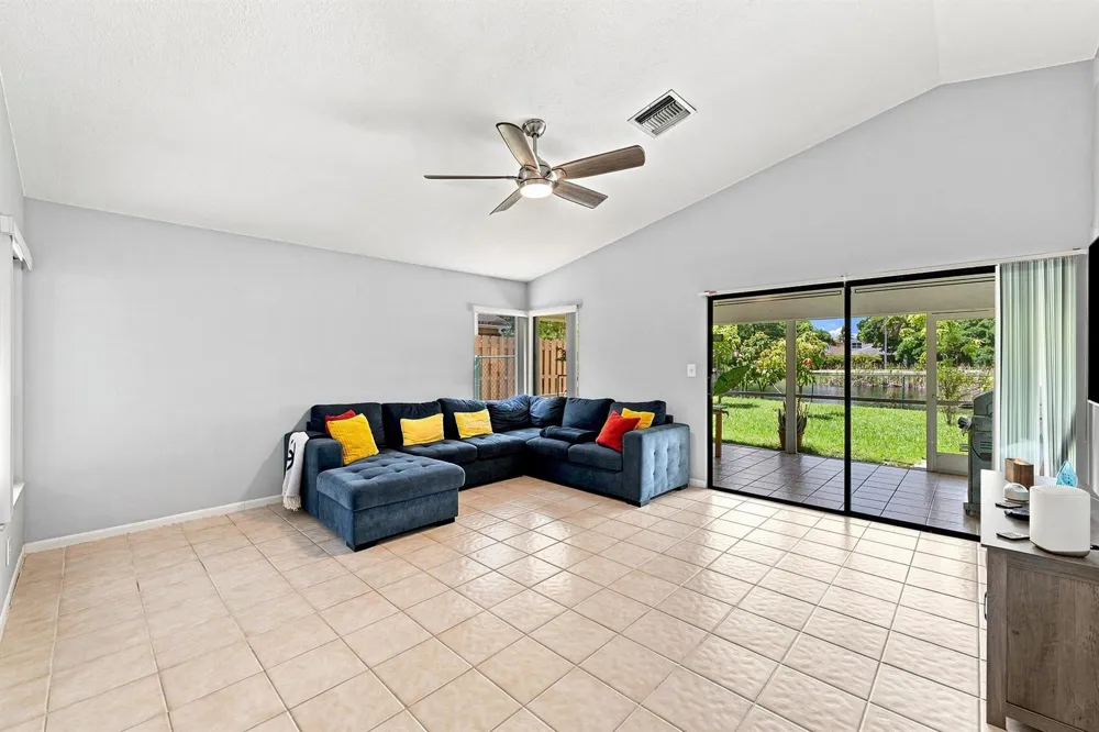 2385 NW 34TH TERRACE Coconut Creek, FL 33066