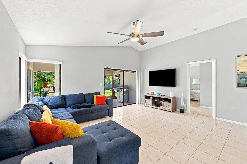 2385 NW 34TH TERRACE Coconut Creek, FL 33066