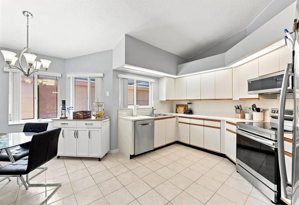 2385 NW 34TH TERRACE Coconut Creek, FL 33066