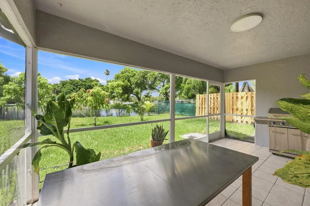 2385 NW 34TH TERRACE Coconut Creek, FL 33066