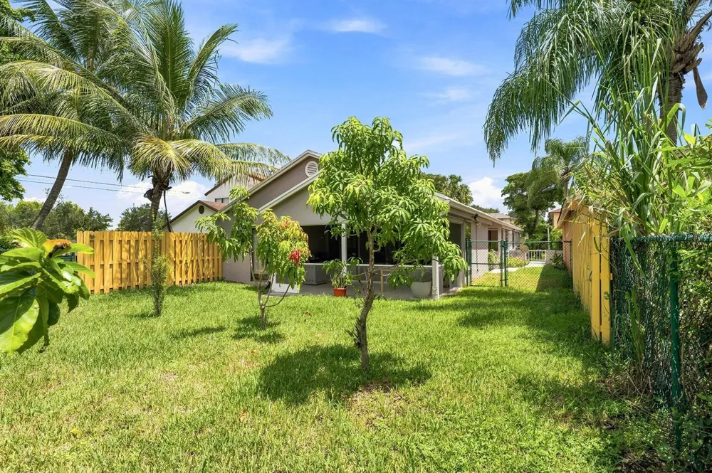 2385 NW 34TH TERRACE Coconut Creek, FL 33066