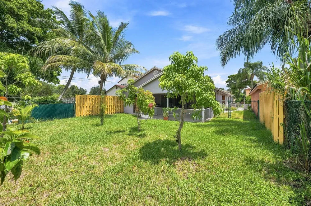 2385 NW 34TH TERRACE Coconut Creek, FL 33066