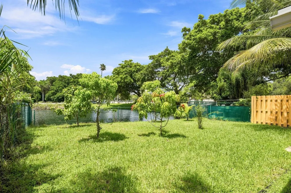 2385 NW 34TH TERRACE Coconut Creek, FL 33066