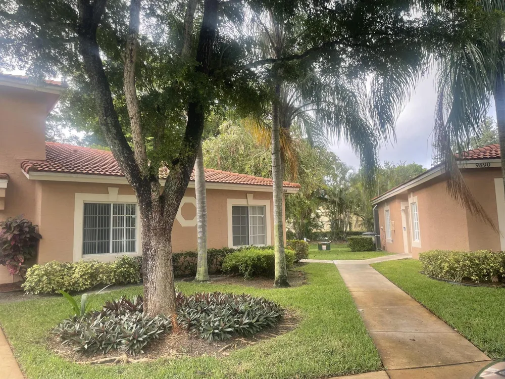 9888 Kamena Circle #55 Boynton Beach, FL 33436