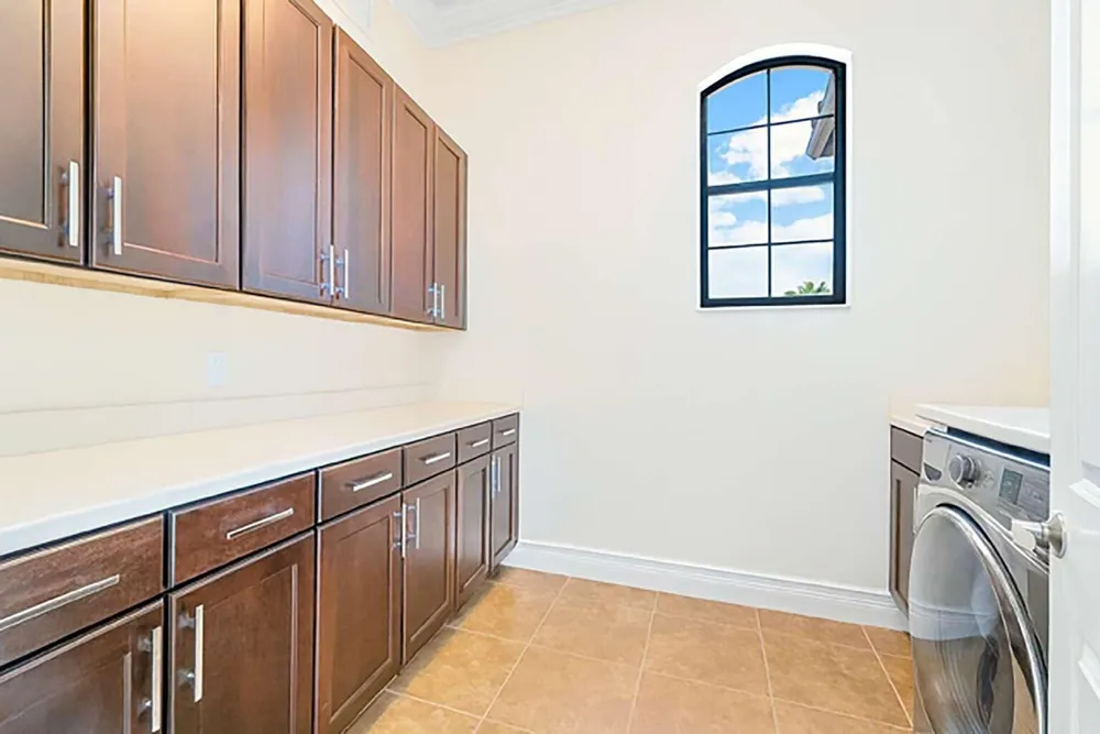 8151 Lost Creek Lane Delray Beach, FL 33446